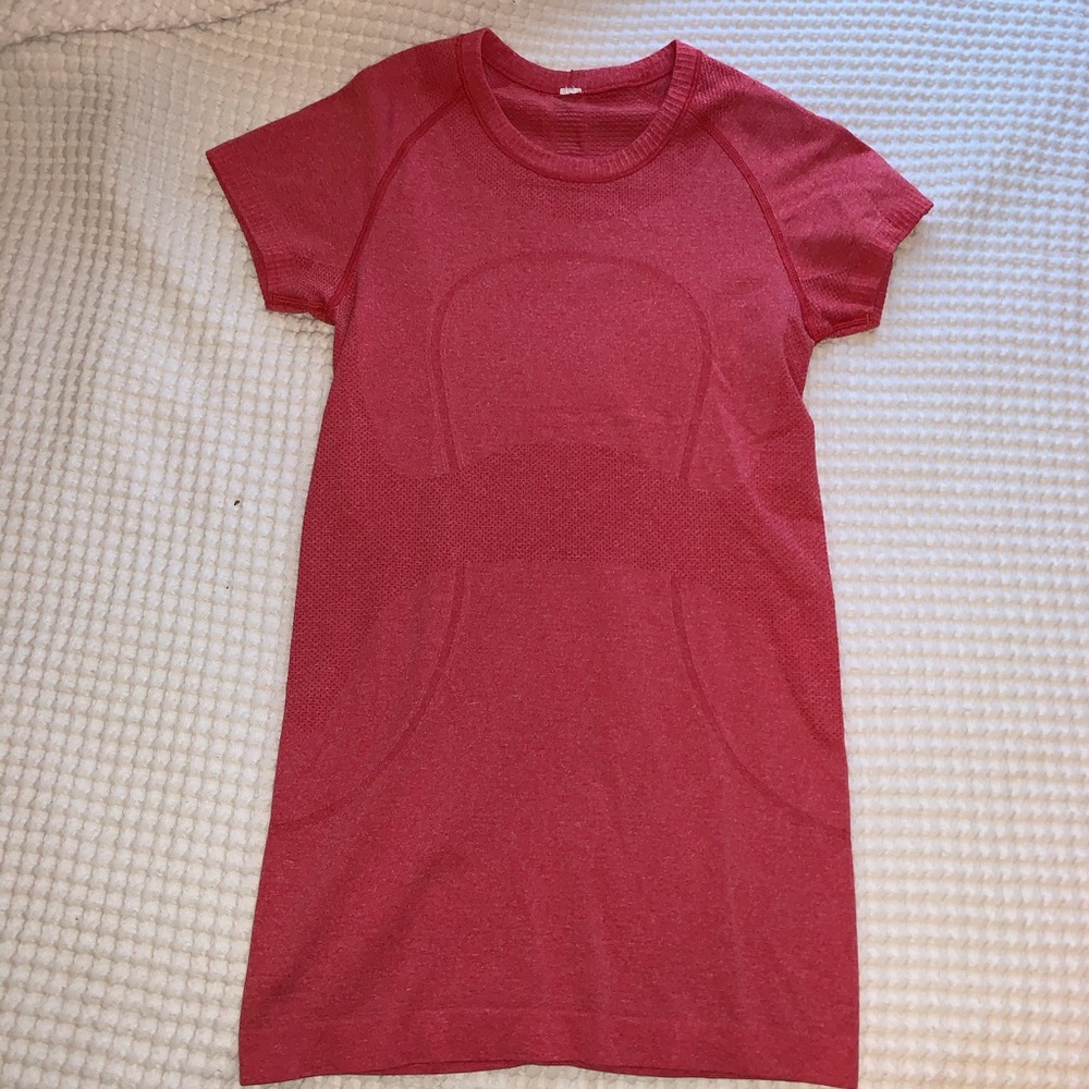 Lululemon Swiftly Tech Tee
